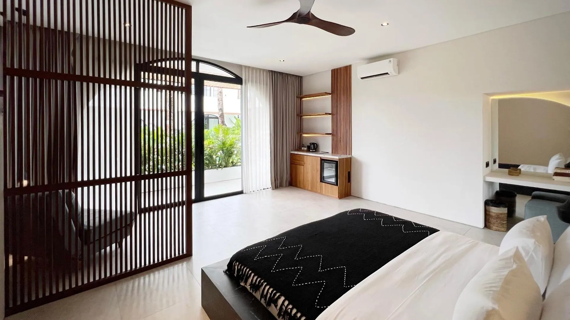 Baliwood Bingin Hotel Pecatu  Indonesia