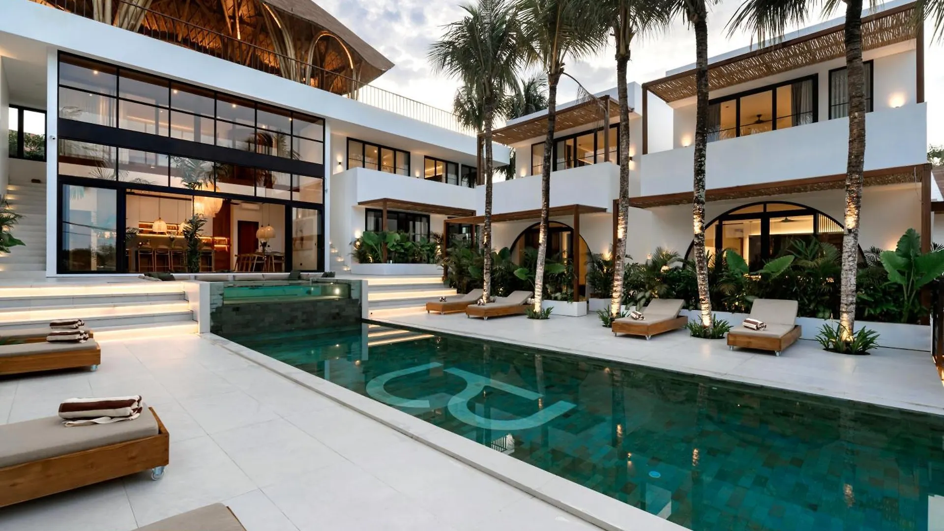 Baliwood Bingin Hotel Pecatu  0*, Pecatu (Bali) Indonesia