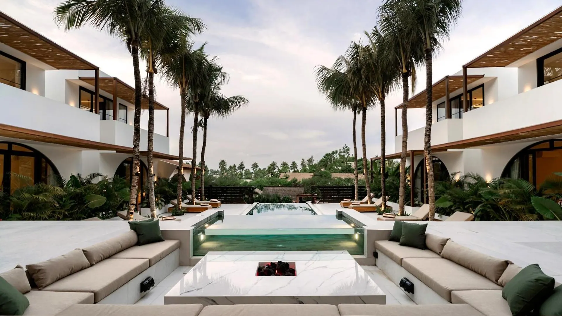 Baliwood Bingin Hotel Pecatu