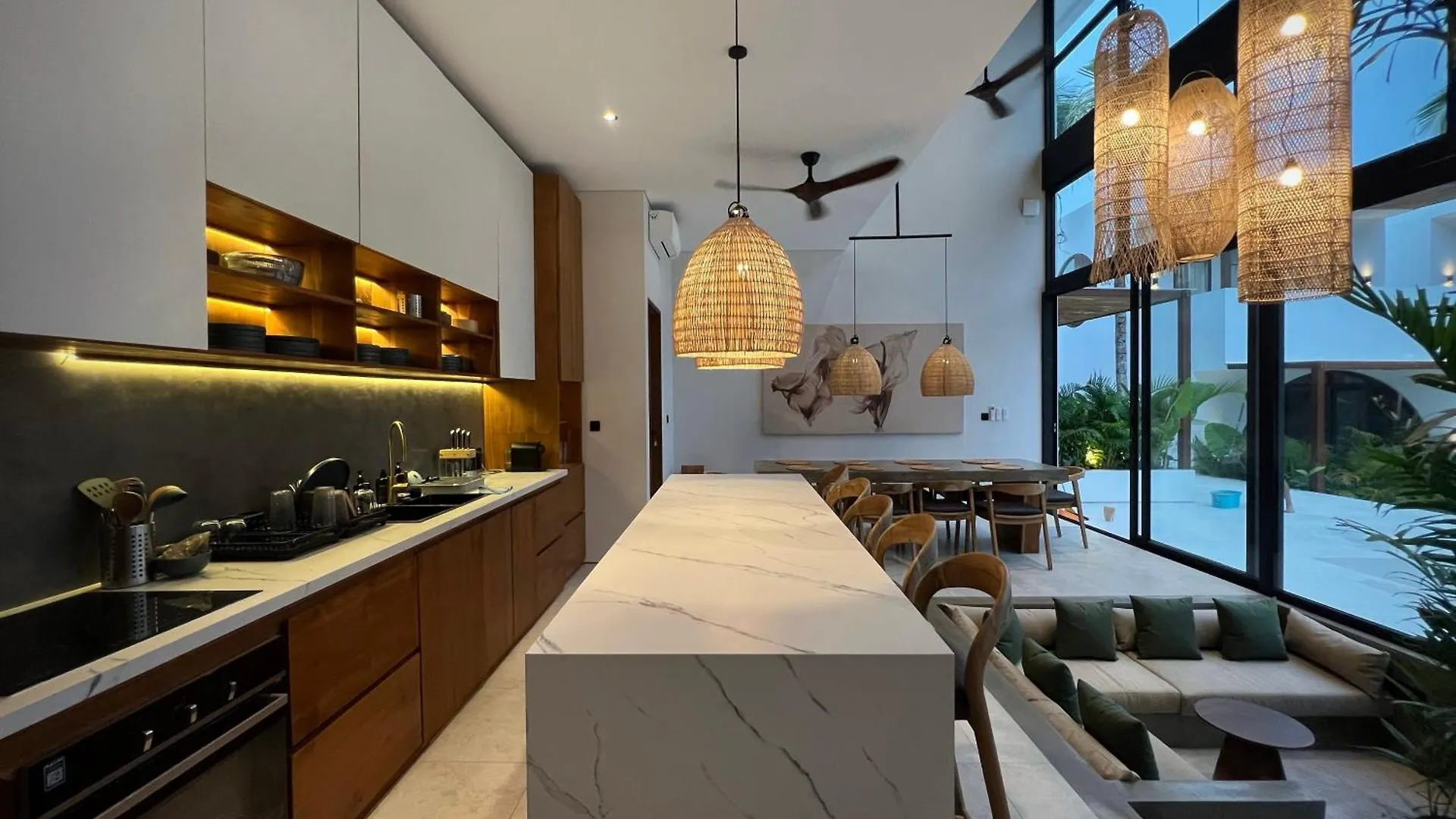 Hotel Baliwood Bingin Pecatu