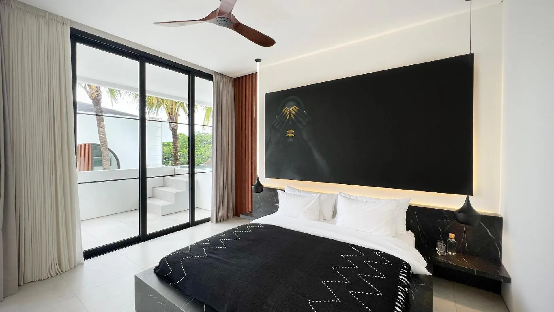Hotel Baliwood Bingin Pecatu Indonesia