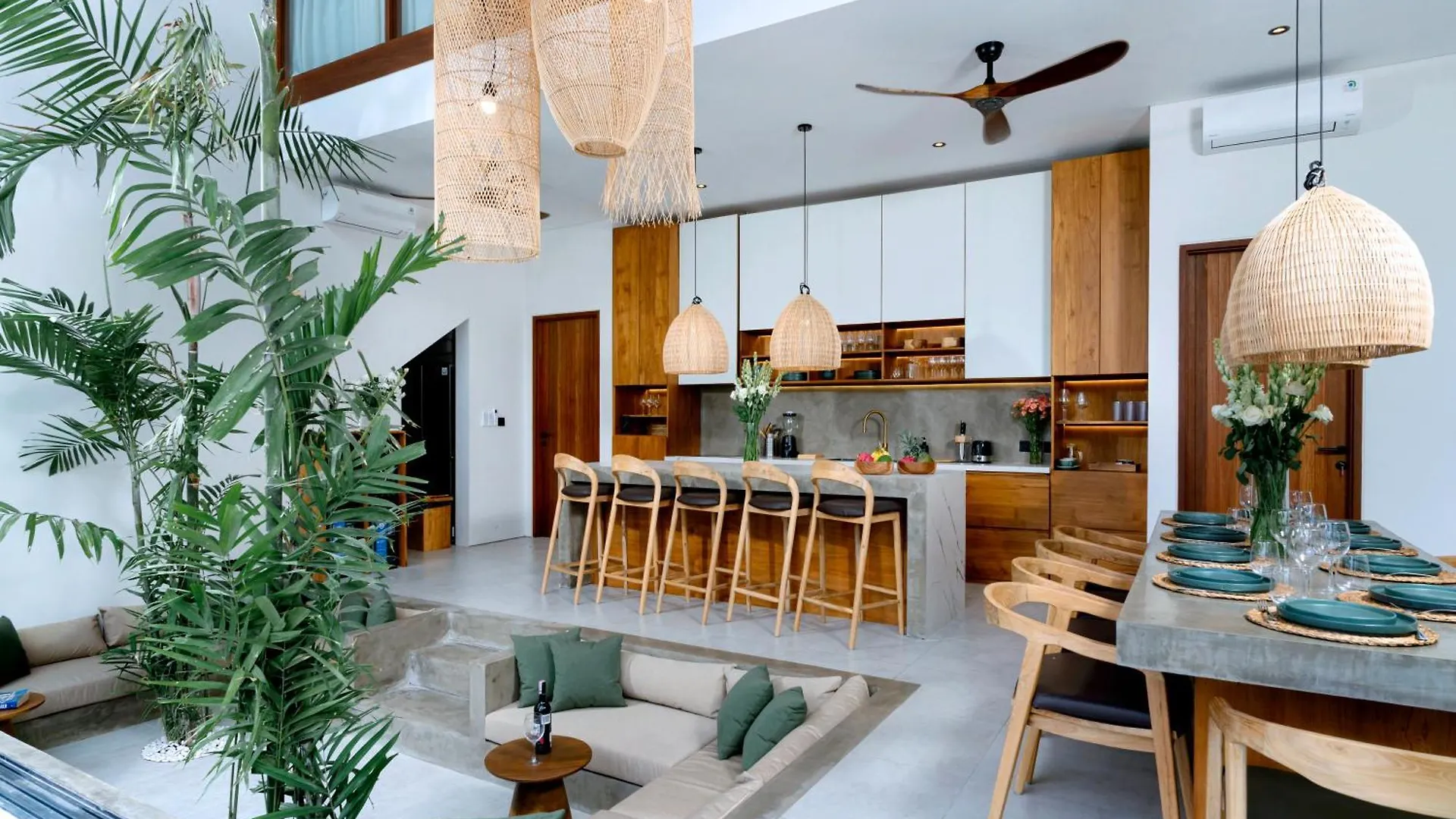 Hotel Baliwood Bingin Pecatu Indonesia